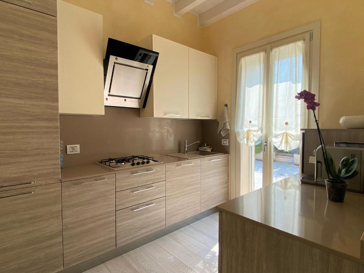 The Diamond - Luxury Villa With Private Pool Padenghe sul Garda Bagian luar foto
